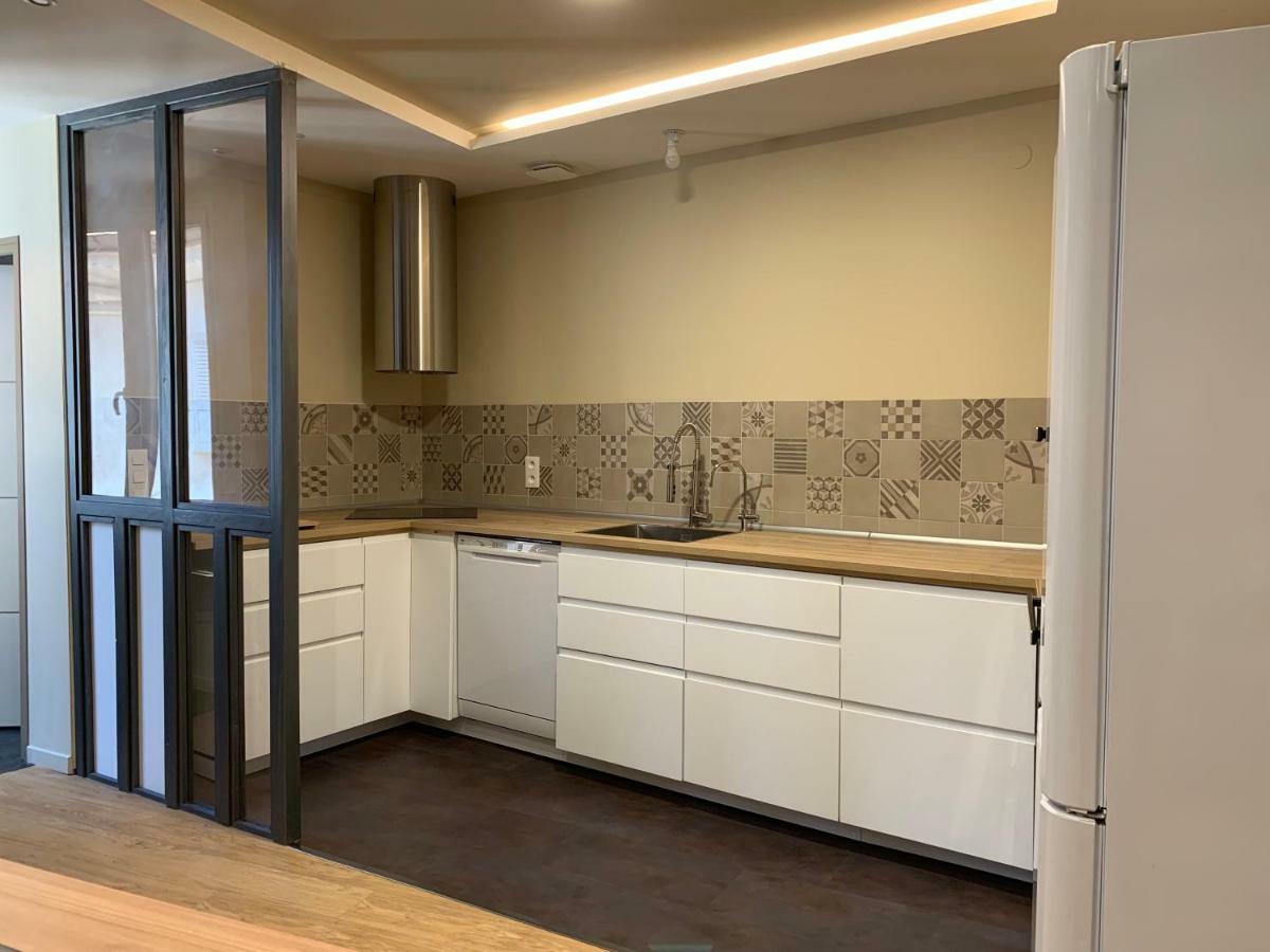 Appartement Avec 3 Chambres Au Centre De Pau Esterno foto